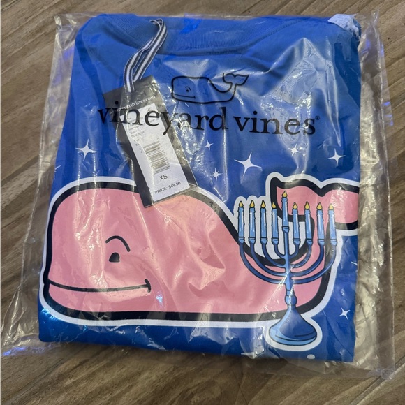 NWT Vineyard Vines Blue Hanukkah long sleeve pocket T-Shirt, XS - Picture 3 of 3